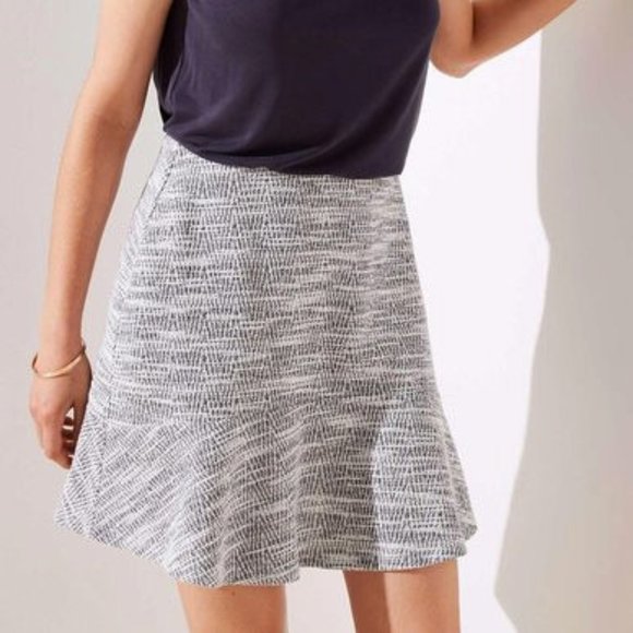 Loft S Women's Cream Black Tweed Flippy Flounce Pull On Mini Skirt - Picture 1 of 6
